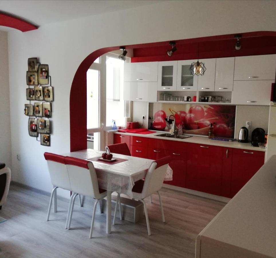 Apartment Ani Veliko Tŭrnovo Eksteriør bilde