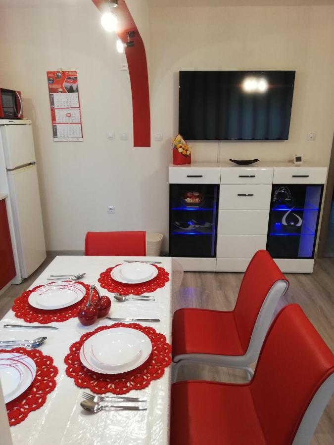 Apartment Ani Veliko Tŭrnovo Eksteriør bilde